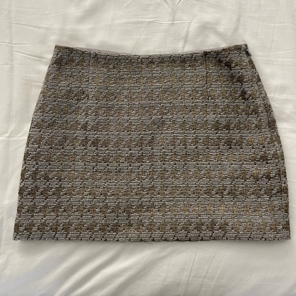 Jenni Kayne houndstooth mini skirt. Size 4.
